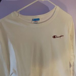 White size small long sleeve champion shirt.
